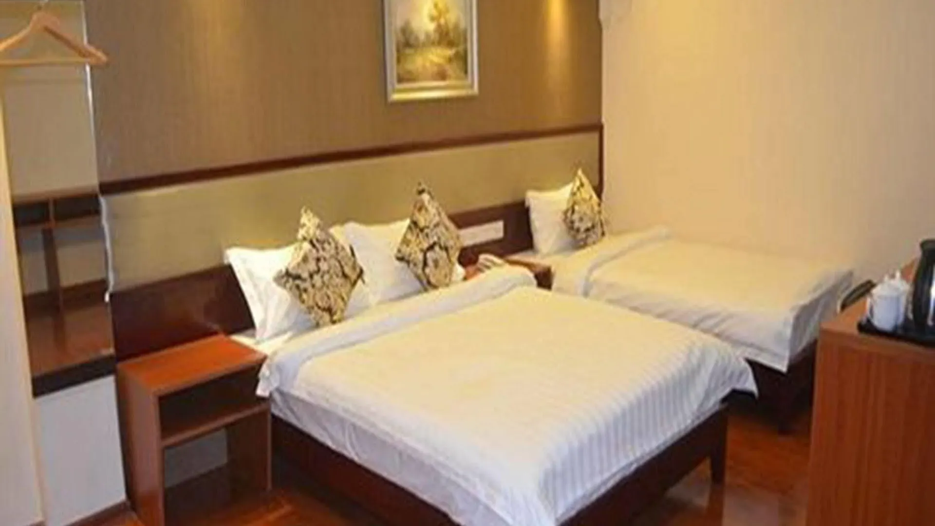 Good Luck Hotel Yangon Myanmar